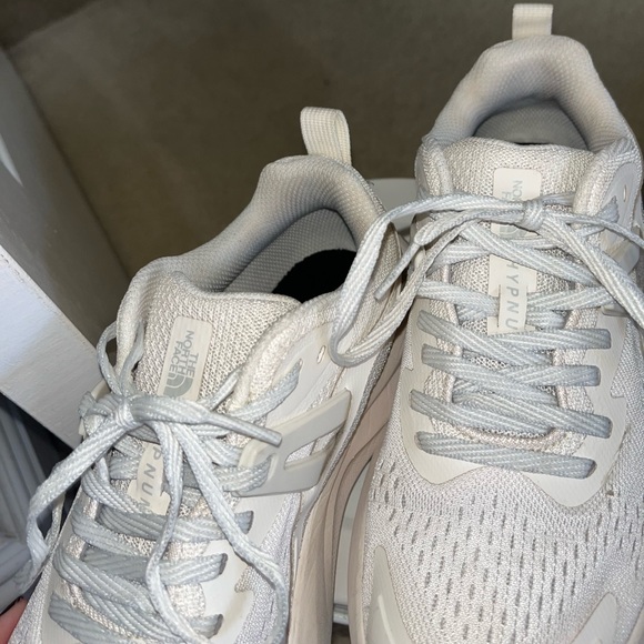 North face hypnum sneakers - Picture 4 of 6